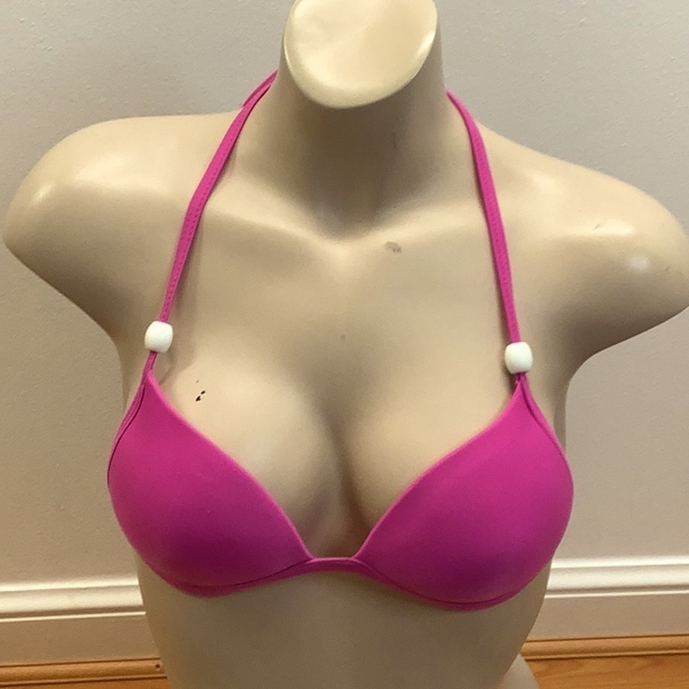 Aguaclara Size Medium Pink Padded Bikini Top. Made in Brazil